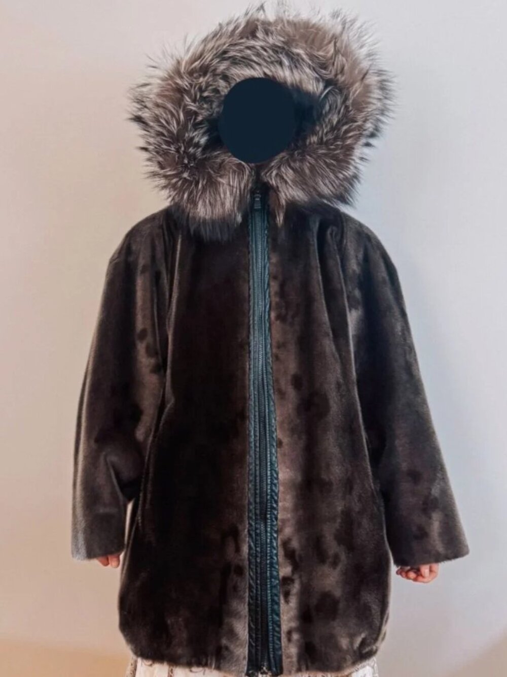 Genuine Sealskin Fur Coat Hooded Fox Spotted Vintage Seal Vogue Furrier Vintage
